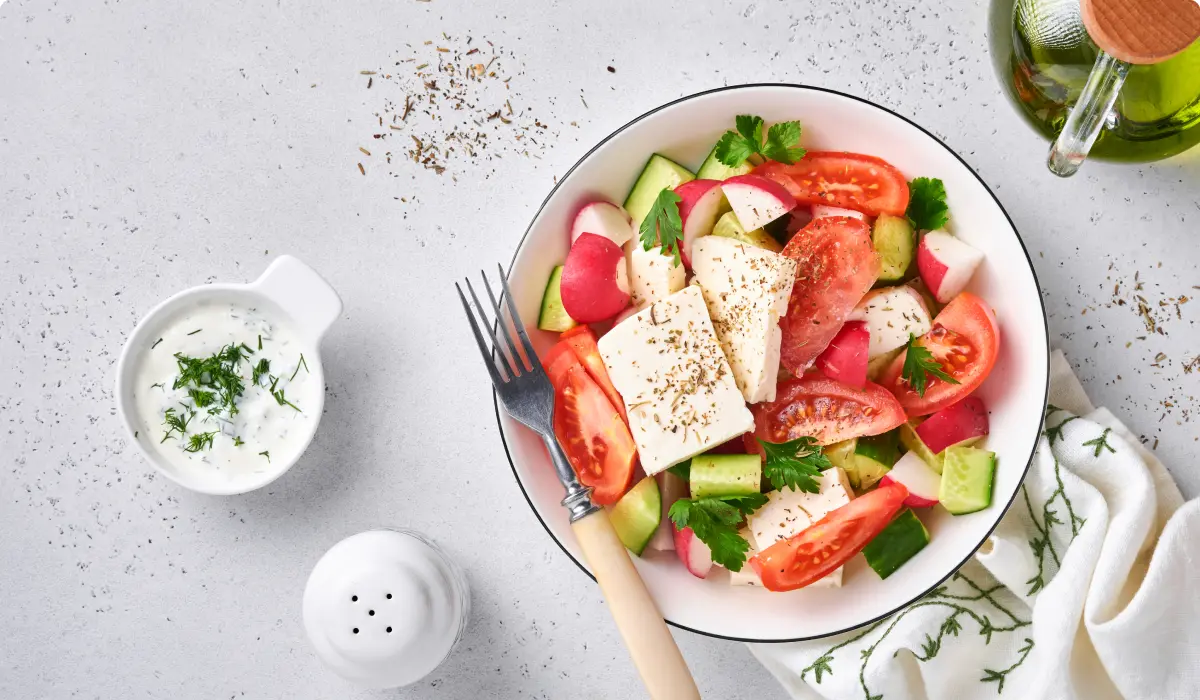 Salad: A Healthy and Refreshing Meal Choice